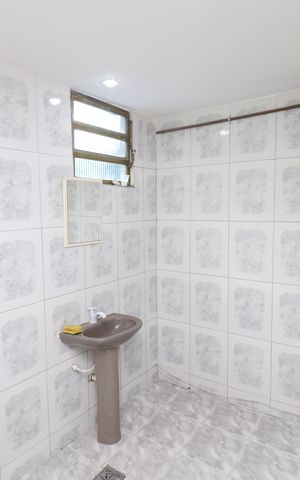 Casa para alugar com 90m², 3 quartos e sem vagaBanheiro da Suíte 2