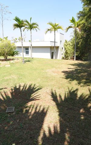 Casa de condomínio à venda com 156m², 2 quartos e 4 vagasJardim