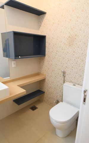 Casa de condomínio à venda com 156m², 2 quartos e 4 vagasBanheiro Suíte 2