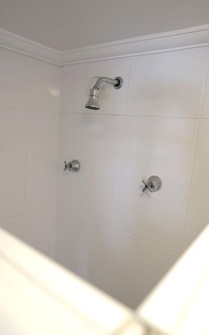Apartamento à venda com 60m², 2 quartos e 1 vaga Apartamento à venda com 60m², 2 quartos e 1 vagaBanheiro Social