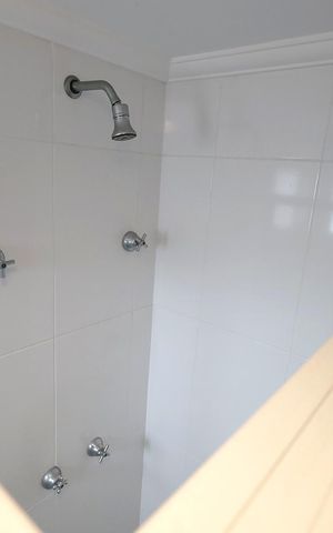 Apartamento à venda com 60m², 2 quartos e 1 vaga Apartamento à venda com 60m², 2 quartos e 1 vagaBanheiro da Suíte