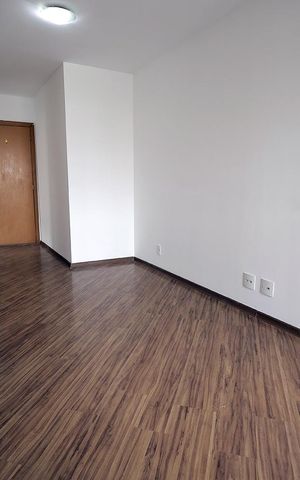 Apartamento à venda com 60m², 2 quartos e 1 vaga Apartamento à venda com 60m², 2 quartos e 1 vagaSala
