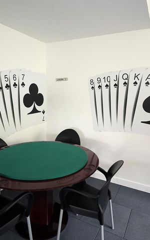 Apartamento à venda com 60m², 2 quartos e 1 vaga Apartamento à venda com 60m², 2 quartos e 1 vagaÁrea comum - Sala de Jogos