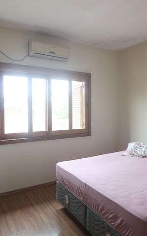 Casa à venda com 350m², 5 quartos e 2 vagasSuite