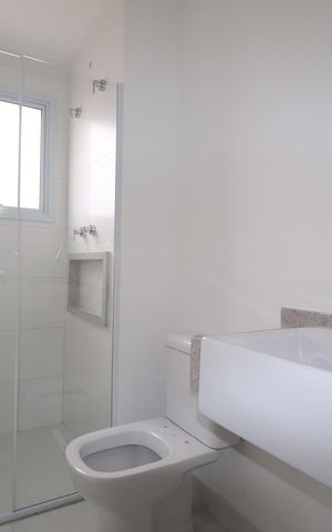 Apartamento à venda com 185m², 4 quartos e 3 vagasBanheiro da Suíte 2