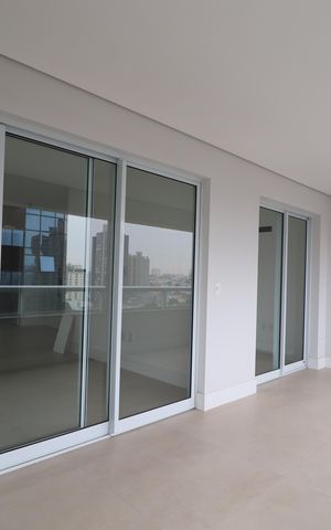 Apartamento à venda com 185m², 4 quartos e 3 vagasVaranda da Sala