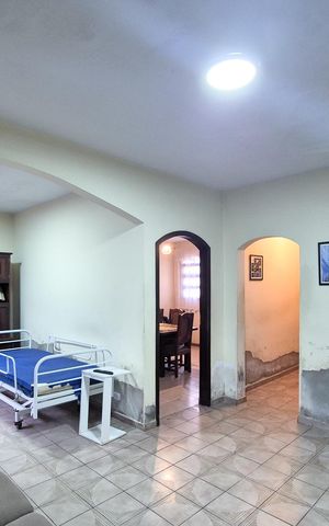 Casa à venda com 230m², 3 quartos e 4 vagasSala