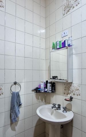 Casa à venda com 230m², 3 quartos e 4 vagasBanheiro Social