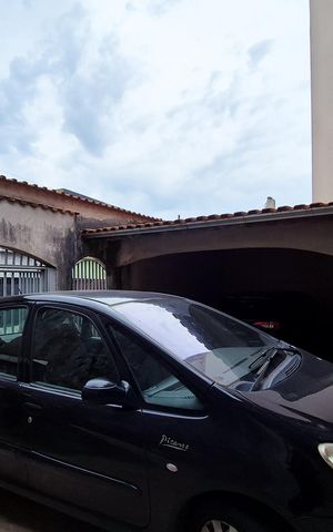 Casa à venda com 230m², 3 quartos e 4 vagasGaragem