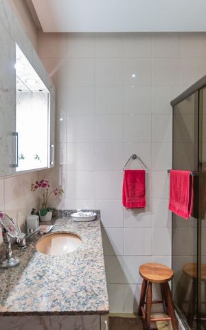 Apartamento à venda com 126m², 3 quartos e 3 vagasBanheiro Social