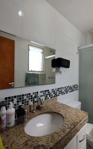 Casa de condomínio à venda com 132m², 3 quartos e 1 vagaBanheiro Social