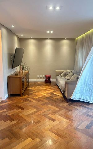 Apartamento à venda com 180m², 3 quartos e 3 vagas Apartamento à venda com 180m², 3 quartos e 3 vagasSala