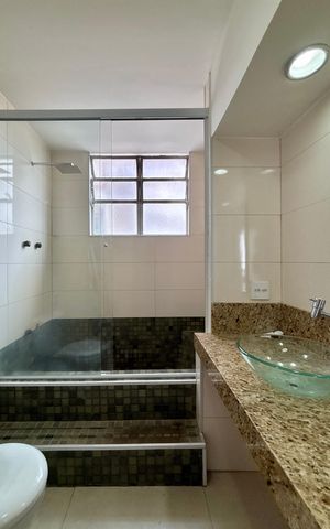 Apartamento à venda com 178m², 3 quartos e 1 vaga Apartamento à venda com 178m², 3 quartos e 1 vagaBanheiro social 1