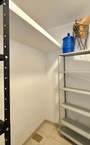Apartamento à venda com 178m², 3 quartos e 1 vaga Apartamento à venda com 178m², 3 quartos e 1 vagaQuarto de Serviço