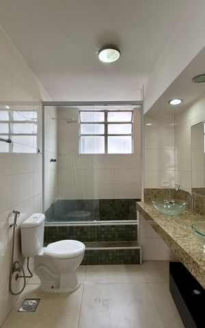 Apartamento à venda com 178m², 3 quartos e 1 vaga Apartamento à venda com 178m², 3 quartos e 1 vagaBanheiro social 1