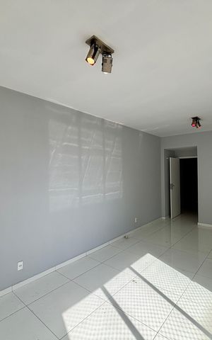 Apartamento à venda com 178m², 3 quartos e 1 vaga Apartamento à venda com 178m², 3 quartos e 1 vagaSala