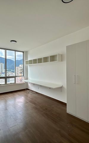 Apartamento à venda com 178m², 3 quartos e 1 vaga Apartamento à venda com 178m², 3 quartos e 1 vagaQuarto 3