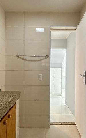 Apartamento à venda com 178m², 3 quartos e 1 vaga Apartamento à venda com 178m², 3 quartos e 1 vagaBanheiro social 2