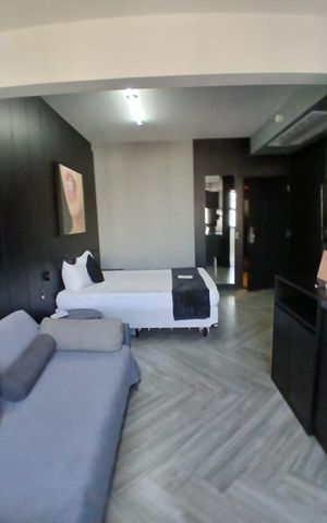 Studio à venda com 28m², 1 quarto e sem vaga Studio à venda com 28m², 1 quarto e sem vagaStudio