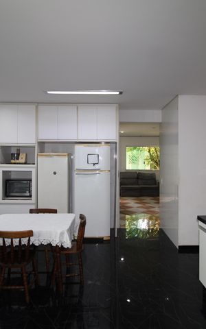 Casa à venda com 512m², 5 quartos e 3 vagasCozinha
