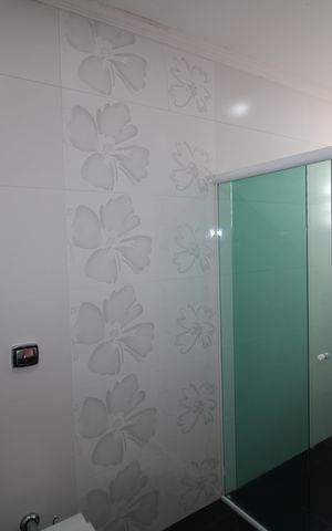 Casa à venda com 512m², 5 quartos e 3 vagasBanheiro 1