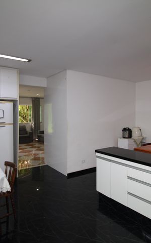 Casa à venda com 512m², 5 quartos e 3 vagasCozinha