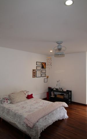 Casa à venda com 512m², 5 quartos e 3 vagasQuarto 5