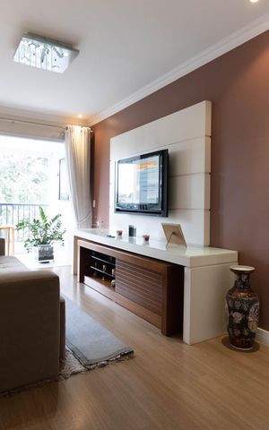 Apartamento à venda com 86m², 2 quartos e 1 vaga Apartamento à venda com 86m², 2 quartos e 1 vagaSala