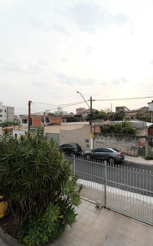 Casa para alugar com 165m², 2 quartos e 5 vagasQuarto 1