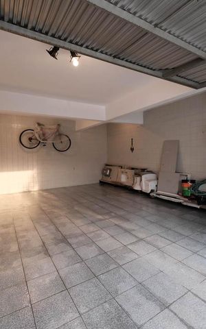 Casa para alugar com 165m², 2 quartos e 5 vagasGaragem