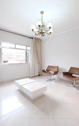 Casa para alugar com 165m², 2 quartos e 5 vagasSala