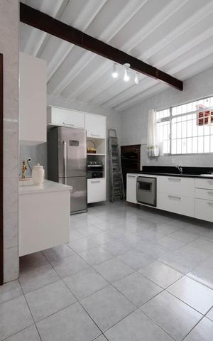 Casa para alugar com 165m², 2 quartos e 5 vagasÁrea de Serviço