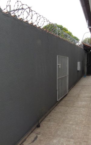 Casa à venda com 250m², 3 quartos e 2 vagasÁrea Externa