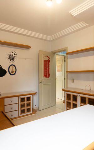 Apartamento à venda com 177m², 3 quartos e 3 vagas Apartamento à venda com 177m², 3 quartos e 3 vagasSuíte 3