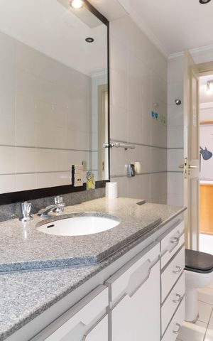Apartamento à venda com 177m², 3 quartos e 3 vagas Apartamento à venda com 177m², 3 quartos e 3 vagasBanheiro da Suíte 3