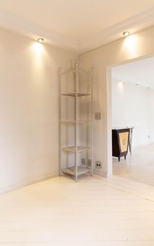 Apartamento à venda com 177m², 3 quartos e 3 vagas Apartamento à venda com 177m², 3 quartos e 3 vagasSala