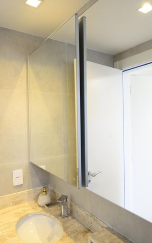 Apartamento à venda com 72m², 2 quartos e 1 vagaBanheiro da Suíte 1