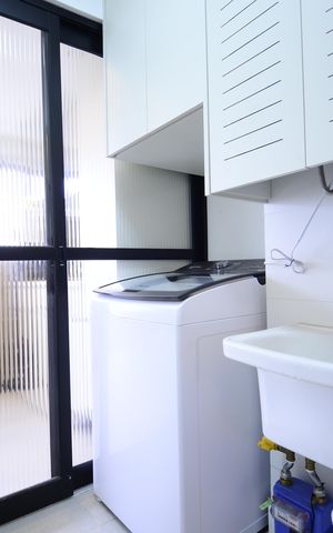 Apartamento à venda com 72m², 2 quartos e 1 vagaÁrea de Serviço