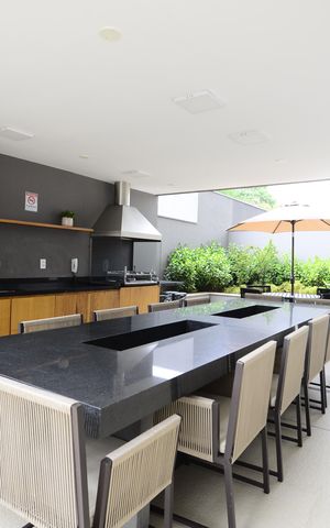 Apartamento à venda com 72m², 2 quartos e 1 vagaÁrea comum