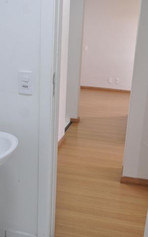 Apartamento à venda com 45m², 2 quartos e sem vagaBanheiro