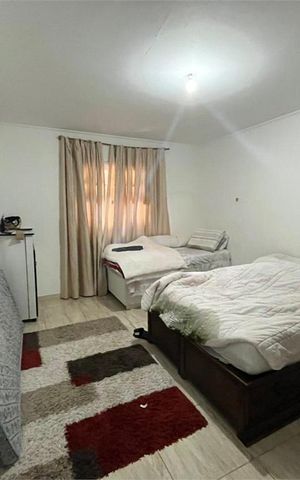 Casa à venda com 85m², 2 quartos e 2 vagas