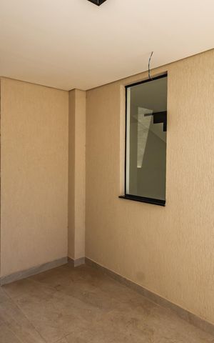 Casa à venda com 200m², 3 quartos e 2 vagasGaragem