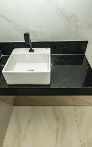 Casa à venda com 200m², 3 quartos e 2 vagasBanheiro Social