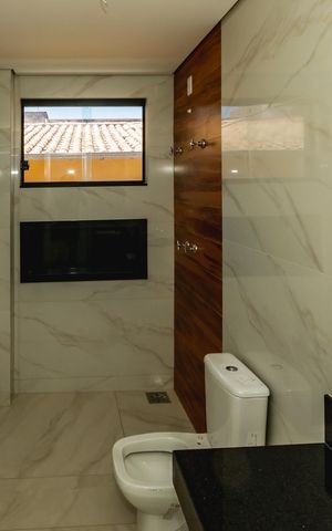 Casa à venda com 200m², 3 quartos e 2 vagasBanheiro da Suíte