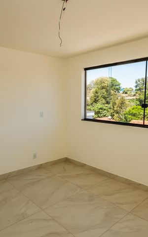 Casa à venda com 200m², 3 quartos e 2 vagasSuíte