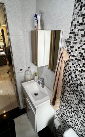 Apartamento à venda com 56m², 2 quartos e 1 vaga Apartamento à venda com 56m², 2 quartos e 1 vagaBanheiro
