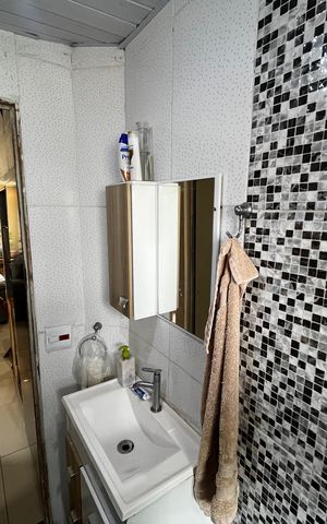 Apartamento à venda com 56m², 2 quartos e 1 vaga Apartamento à venda com 56m², 2 quartos e 1 vagaBanheiro