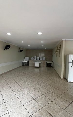 Apartamento à venda com 56m², 2 quartos e 1 vaga Apartamento à venda com 56m², 2 quartos e 1 vagaÁrea comum - Salão de festas