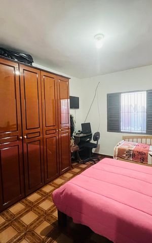 Casa à venda com 75m², 1 quarto e 2 vagas Casa à venda com 75m², 1 quarto e 2 vagasQuarto