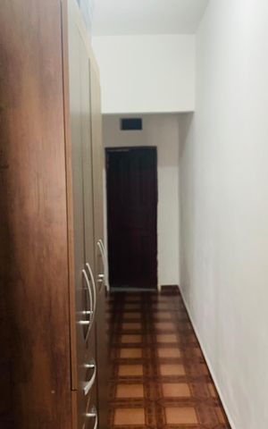 Casa à venda com 75m², 1 quarto e 2 vagas Casa à venda com 75m², 1 quarto e 2 vagasCorredor interno